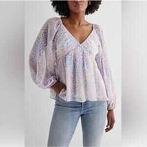 NWT Express Long Sleeve Babydoll Top Vneck White Animal Print size XL